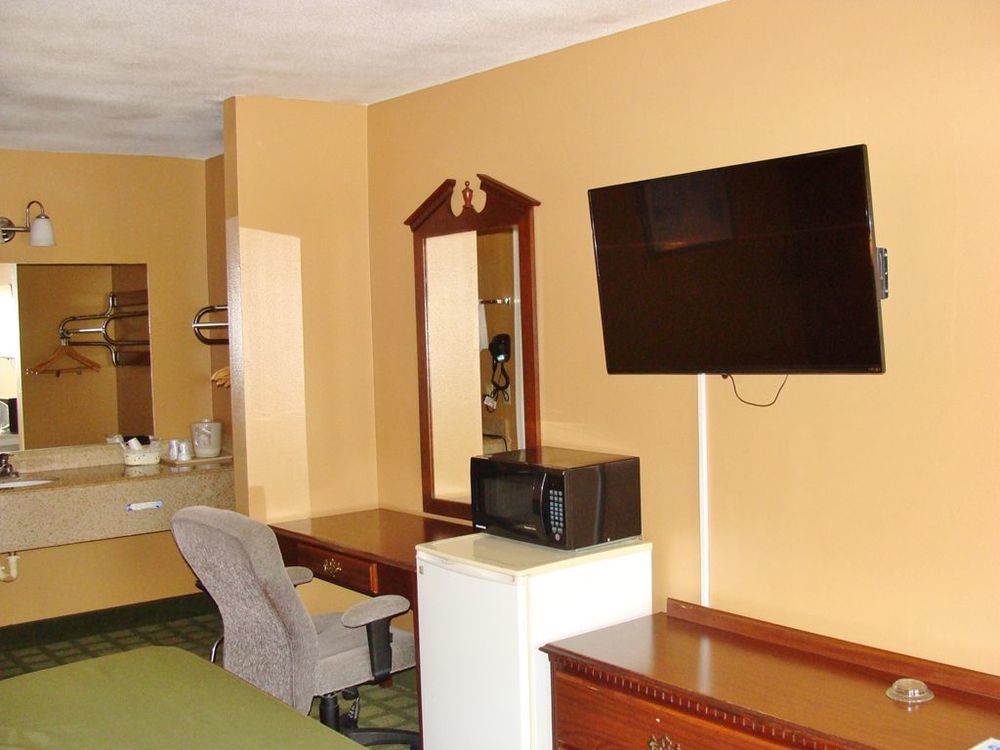 Americas Best Value Inn And Suites Siloam Springs Номер фото